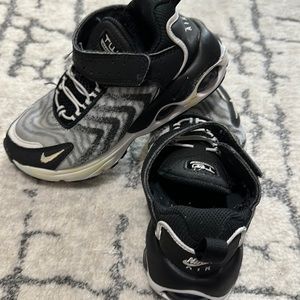 Nike air max shoes size 13C